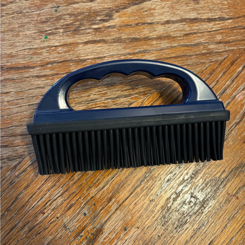 Norwex Rubber Brush